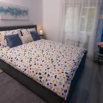 Apartment Point