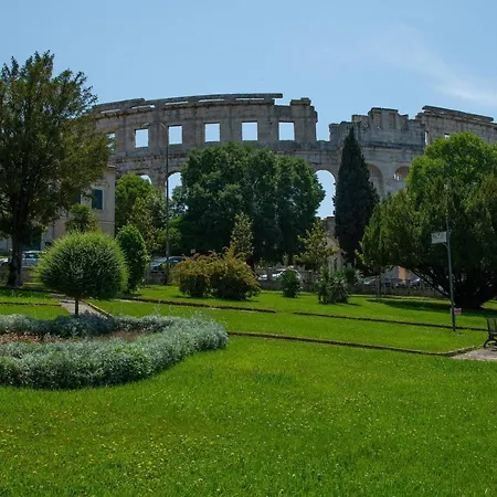 Point Lägenhet Pula
