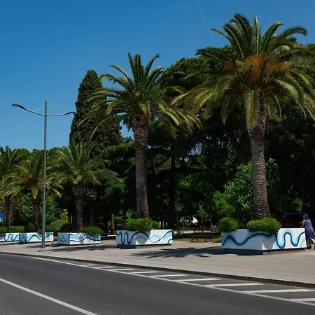 Point Διαμέρισμα