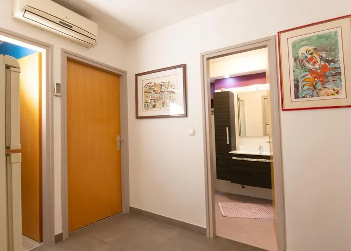 Διαμέρισμα Point *