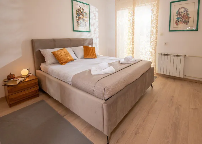 Point Διαμέρισμα *