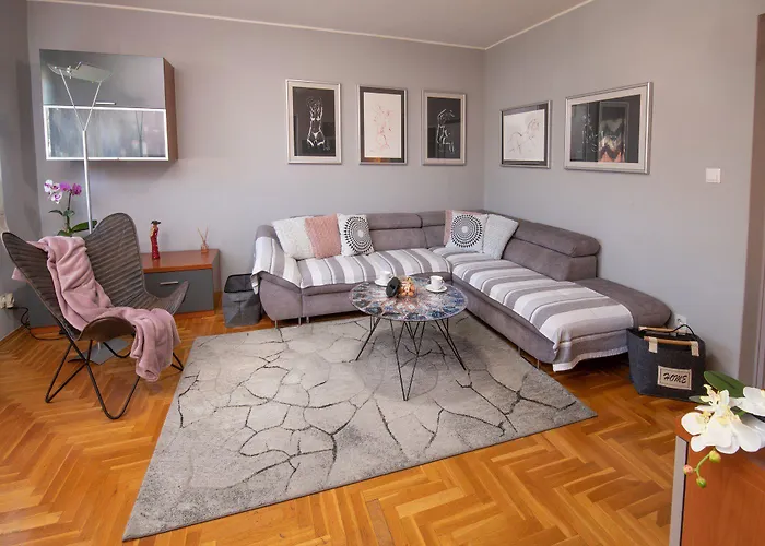 Point Διαμέρισμα *